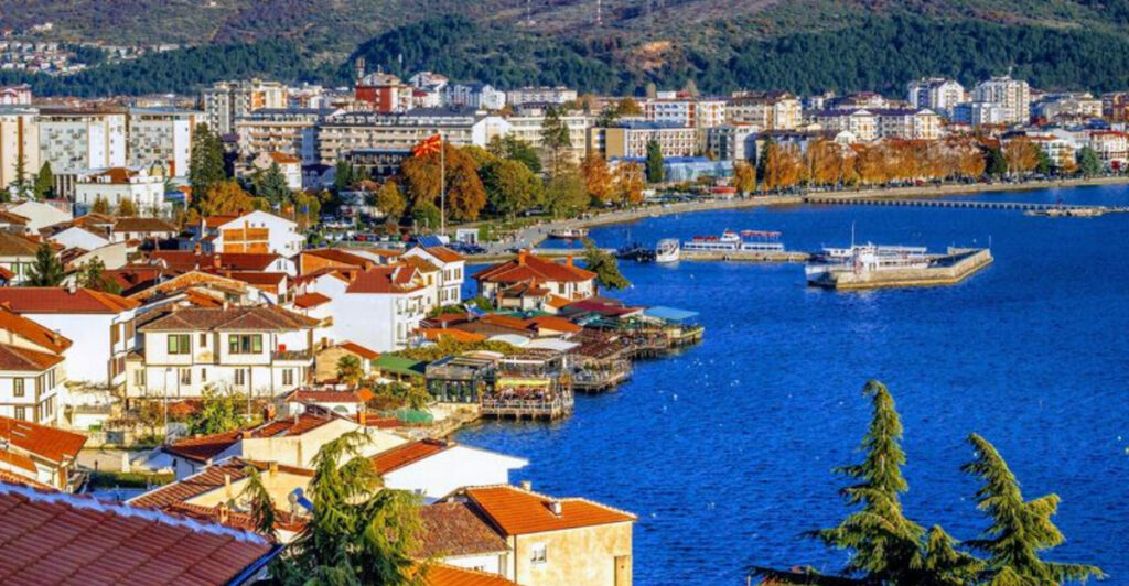 14 Lakeside Destinations Around the World That Deserve More Than a Quick Visit