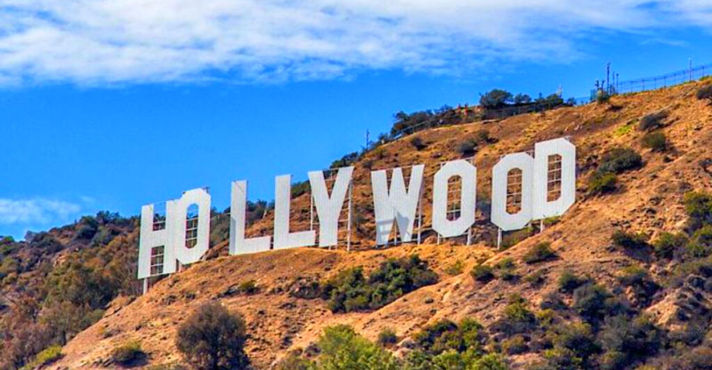 14 Landmarks That Tourists Misunderstand Completely