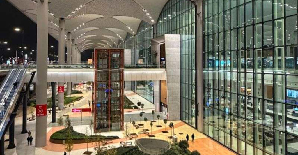 15 Airports That Set the Standard for Global Travel