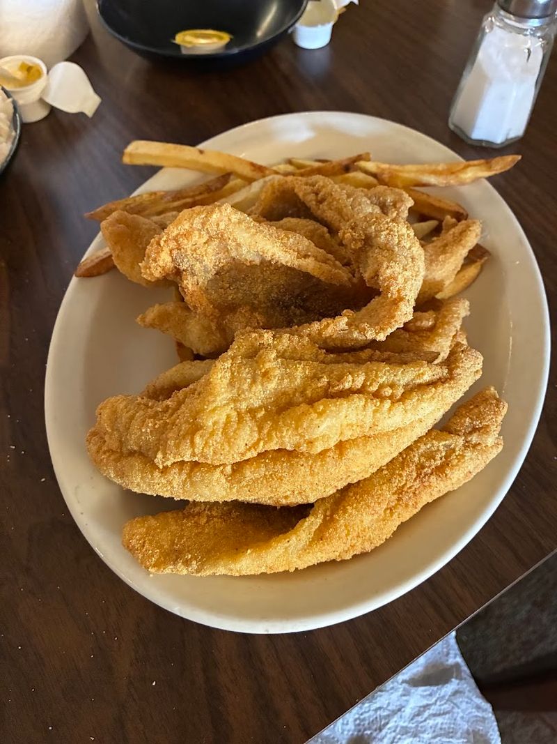 McGehee's Catfish Restaurant — Marietta