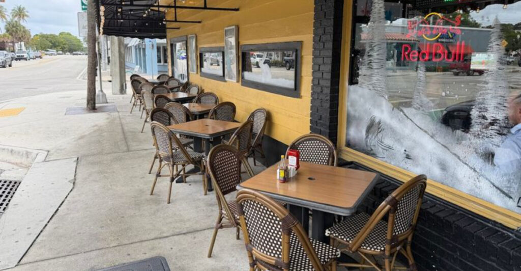 15 Best Old-School Restaurants in Fort Lauderdale