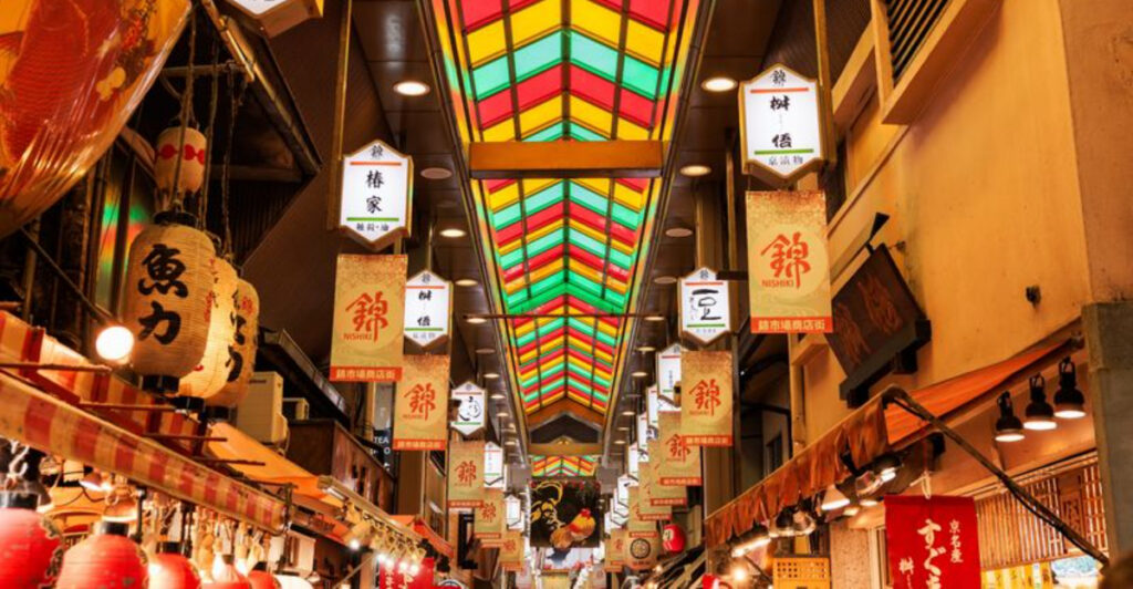 15 Must-See Places in Japan for First-Time Visitors (Tokyo, Kyoto & Osaka Guide)