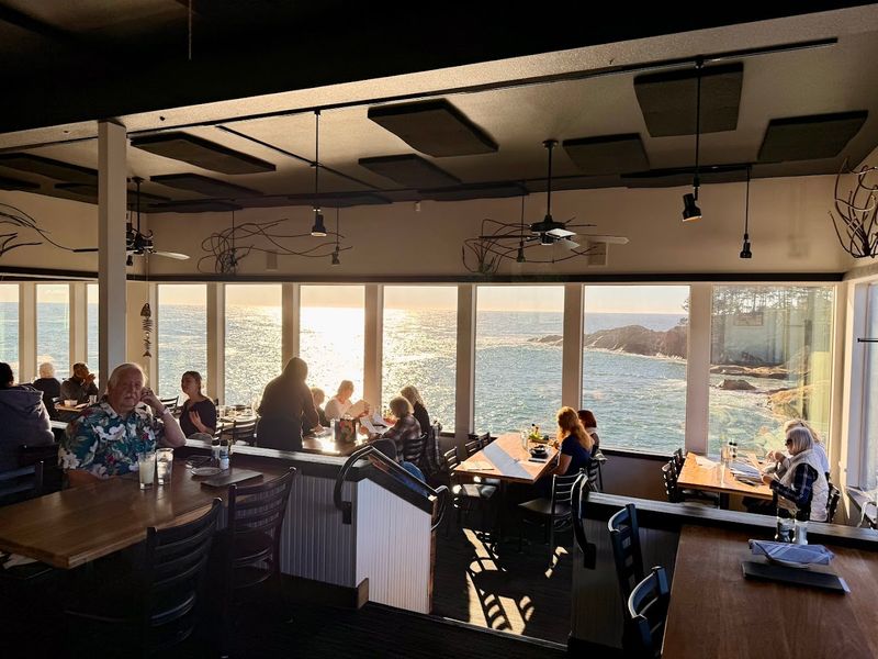 Tidal Raves - Depoe Bay