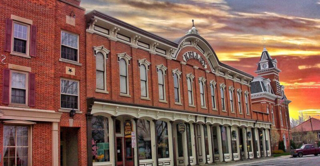 15 Must-Visit Small Towns in Ohio That Might Just Steal Your Heart