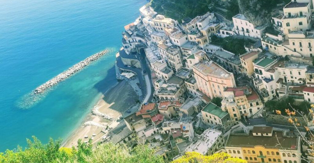 15 Stunning Places in Southern Italy First-Time Visitors Will Love
