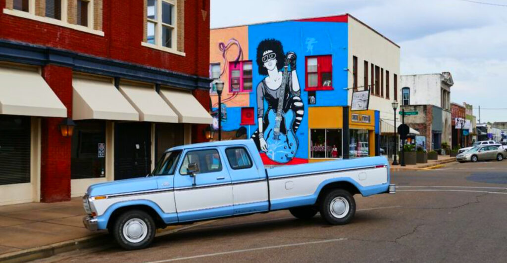 16 U.S. Towns Where $1 Still Feels Like Something