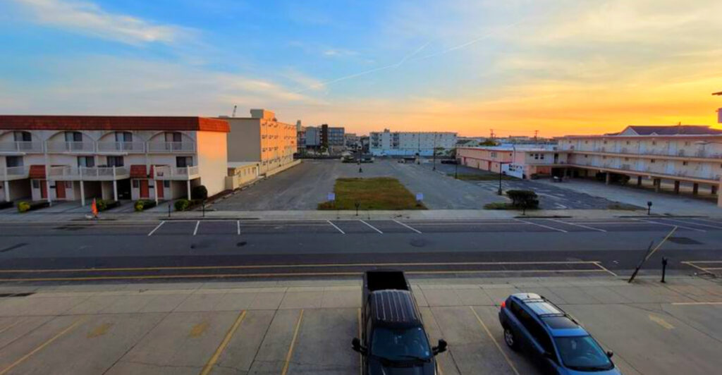 19 U.S. Places That Still Feel Like the 1980s