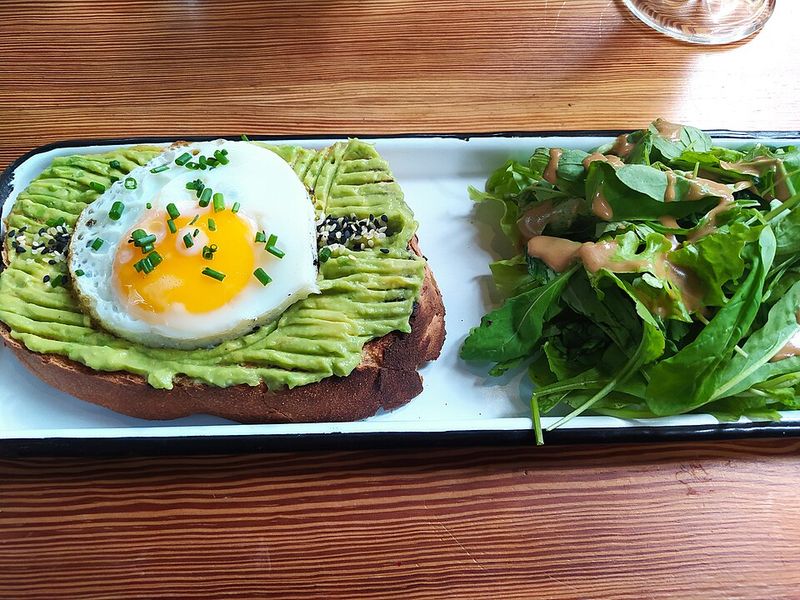 5. Los Angeles, CA – Health-Focused and Trendy