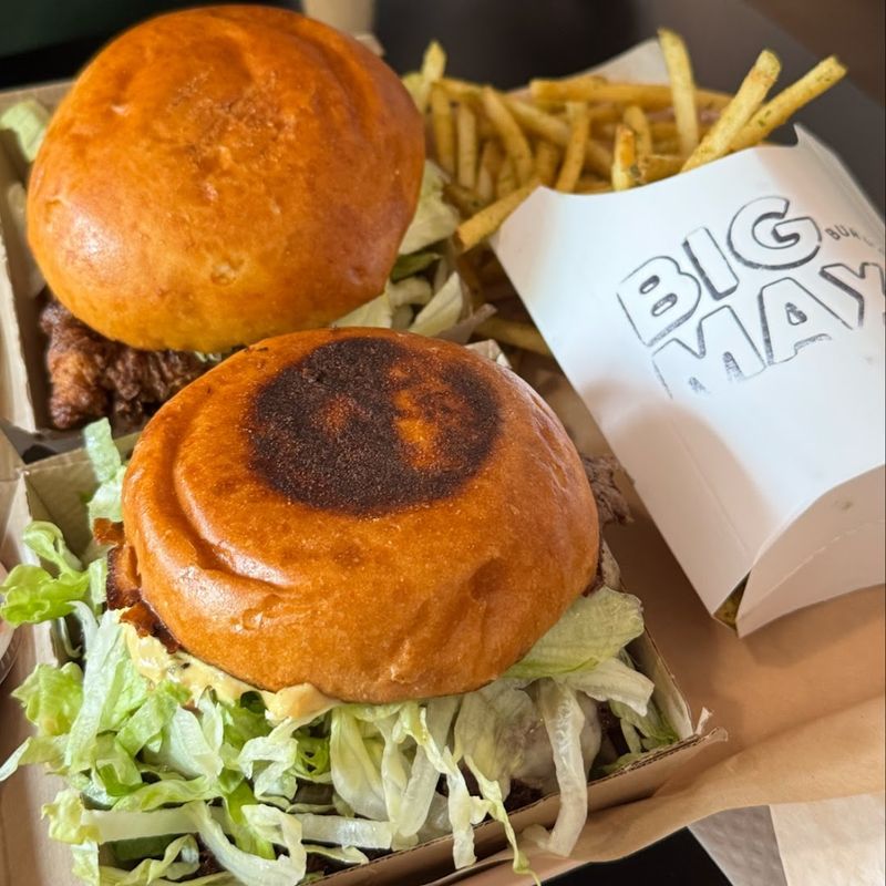 Big Max Burger Co. - Tacoma