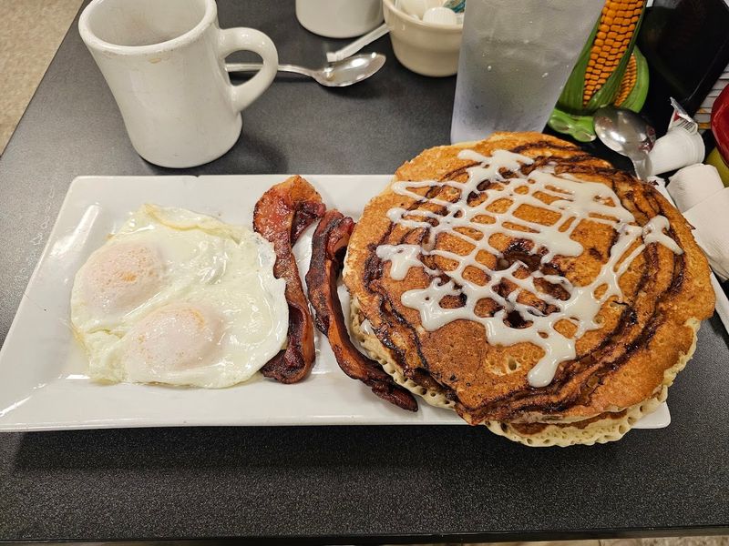 The Cinnamon Roll Pancakes Worth Every Bite