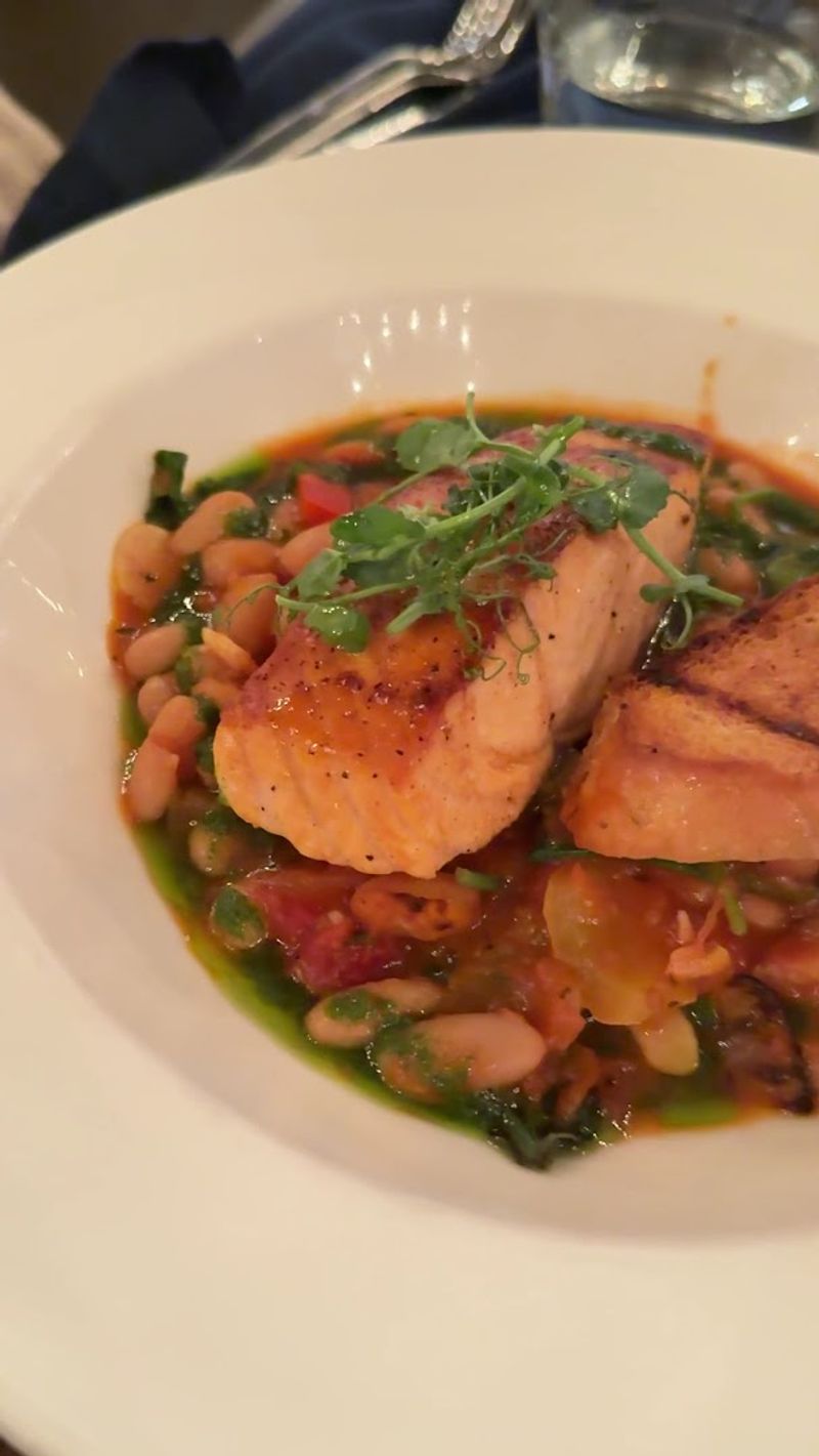 Standout Dishes That Keep Regulars Coming Back