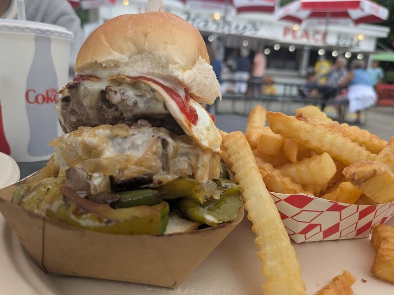 The Classic Burger That Keeps Everyone Coming Back