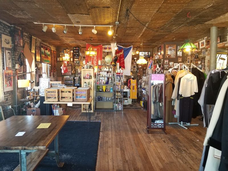 How a 5,000-Square-Foot Space Became a Vintage Community Hub