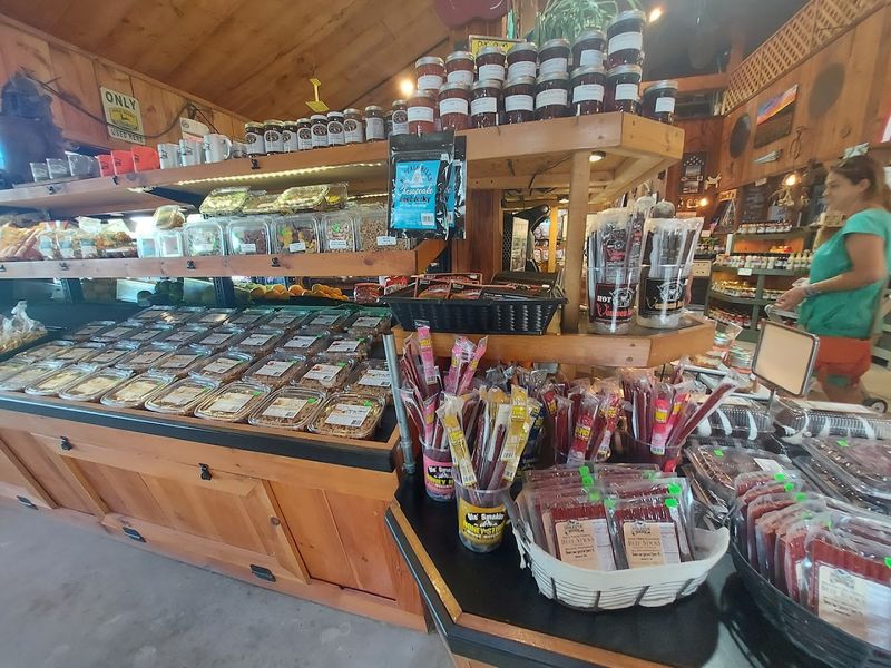 The Farm Market Store and What Is Inside