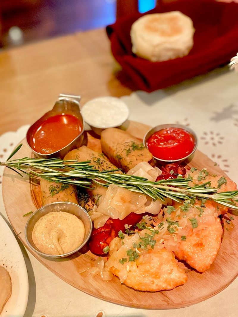 A Menu Rooted in Regional Polish Tradition