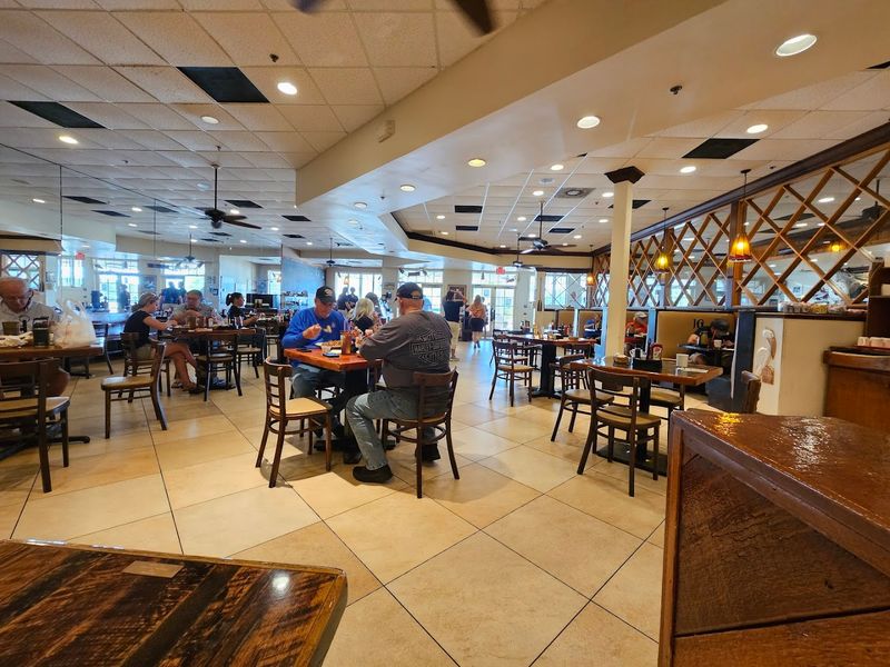 The Bright and Airy Dining Room