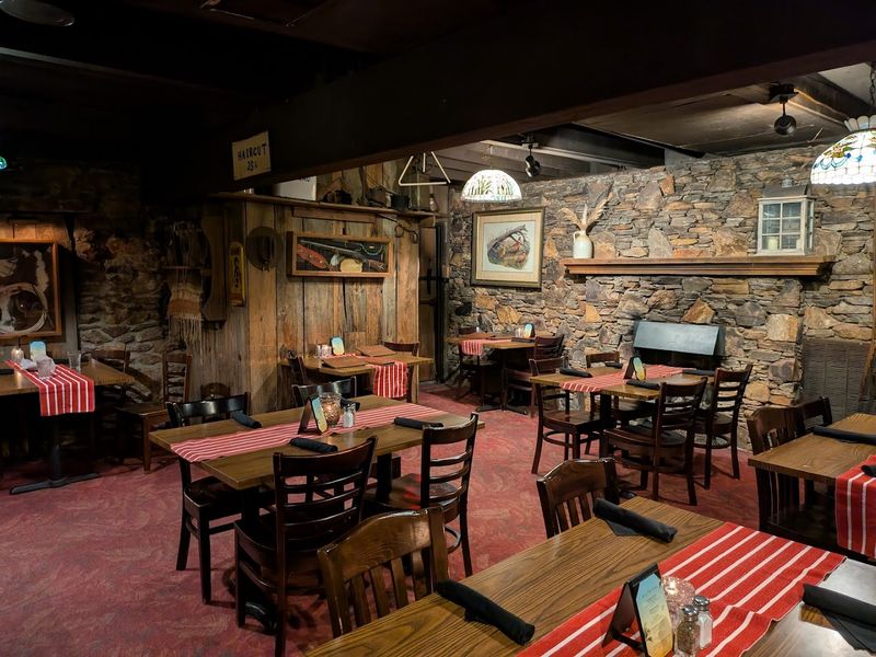 The Woodsy Setting That Sets the Mood