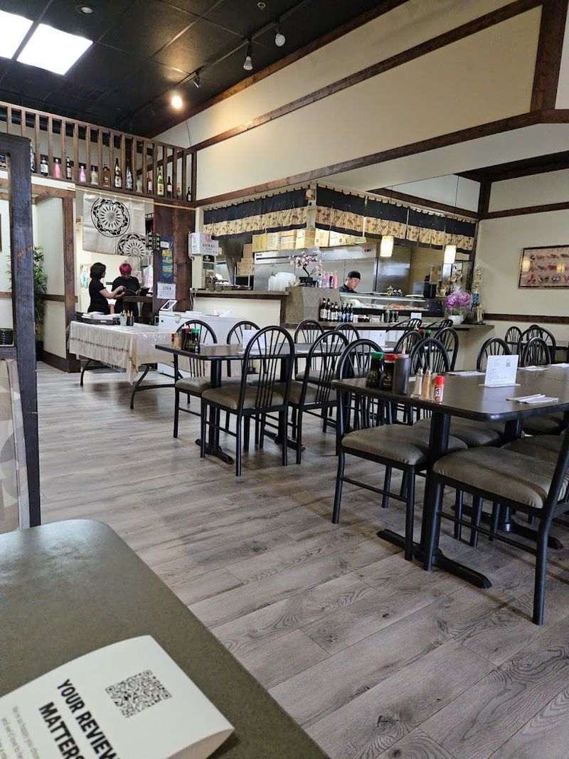 Smart Timing for a Small Dining Room