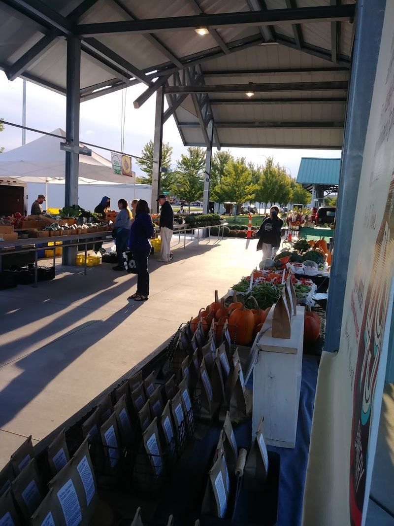 The Vendor Mix That Keeps Everyone Coming Back