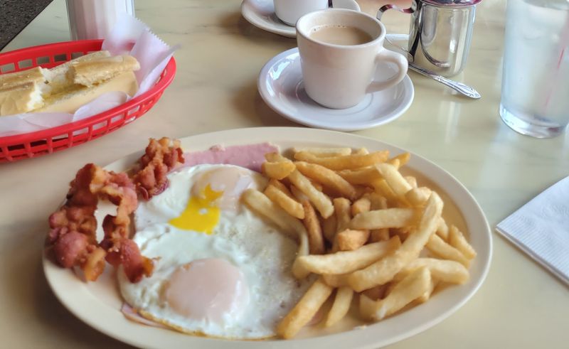 Breakfast That Earns Its Reputation Early