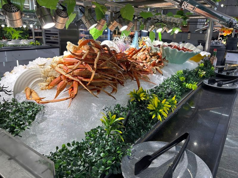 The Seafood Station That People Keep Coming Back For