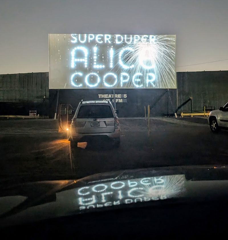 Five Screens and Zero Boredom