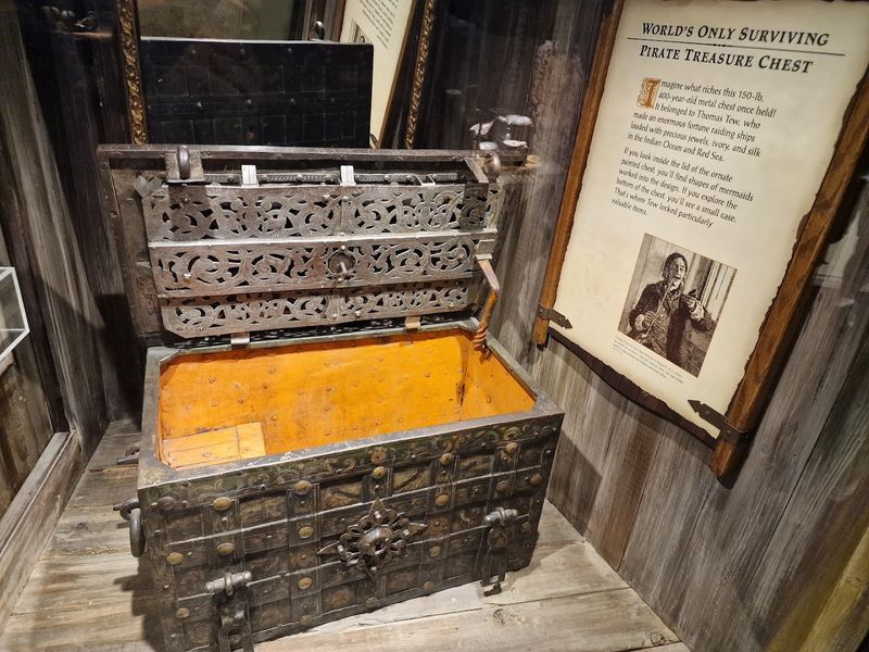 The Legendary Artifact Collection