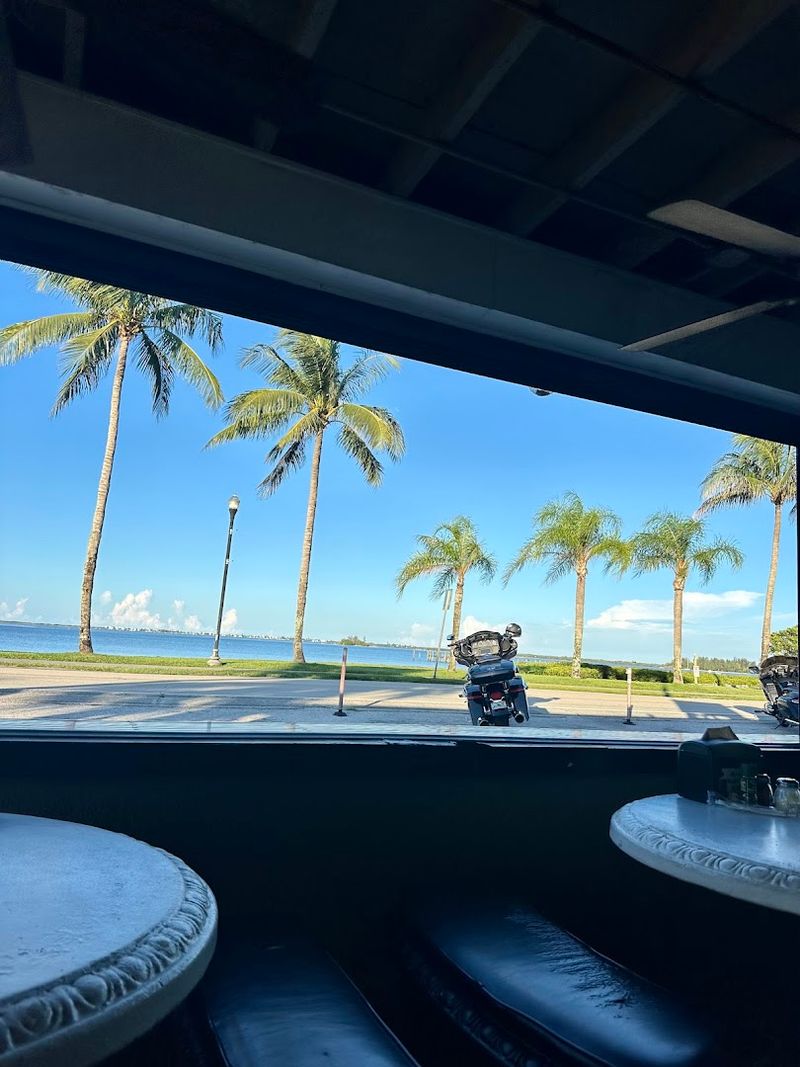 Views of the Indian River That Add Everything