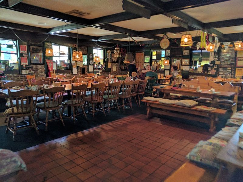 Live Accordion Music on Weekends