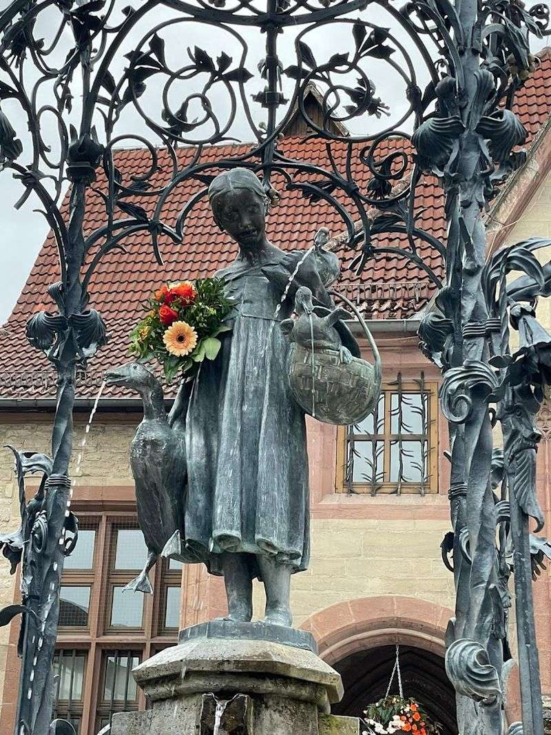 The Kissing Tradition That Defines Göttingen