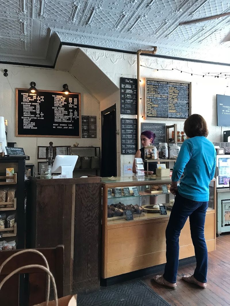The Bigger Picture: A Cafe Worth the Journey