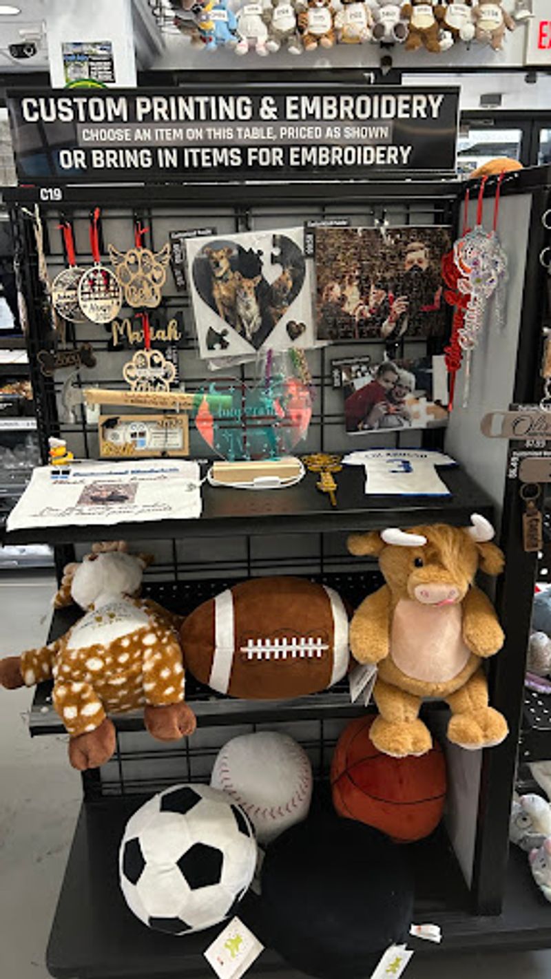 Custom Gifts Made On the Spot