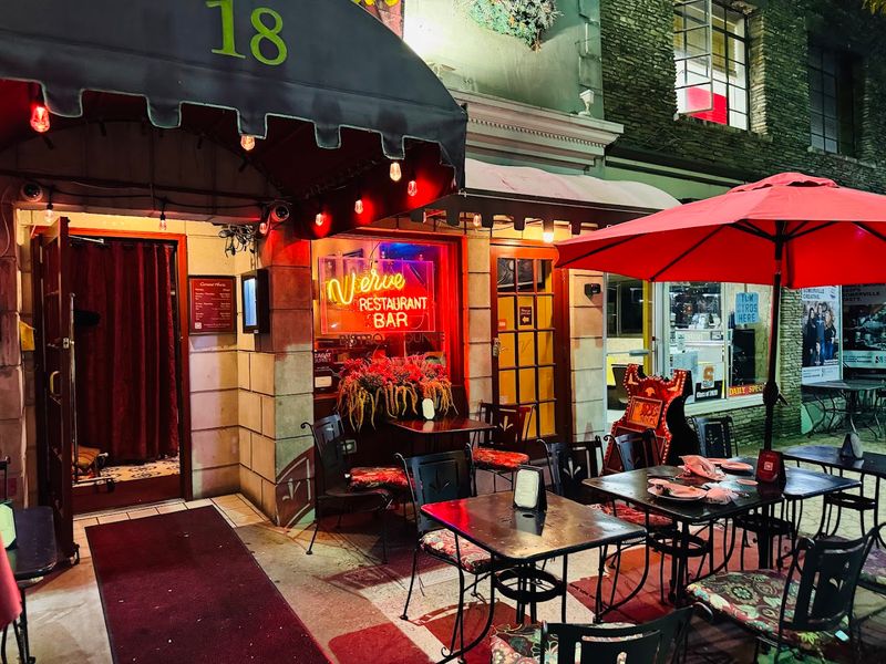 Sidewalk Seating and the Street-Level Experience