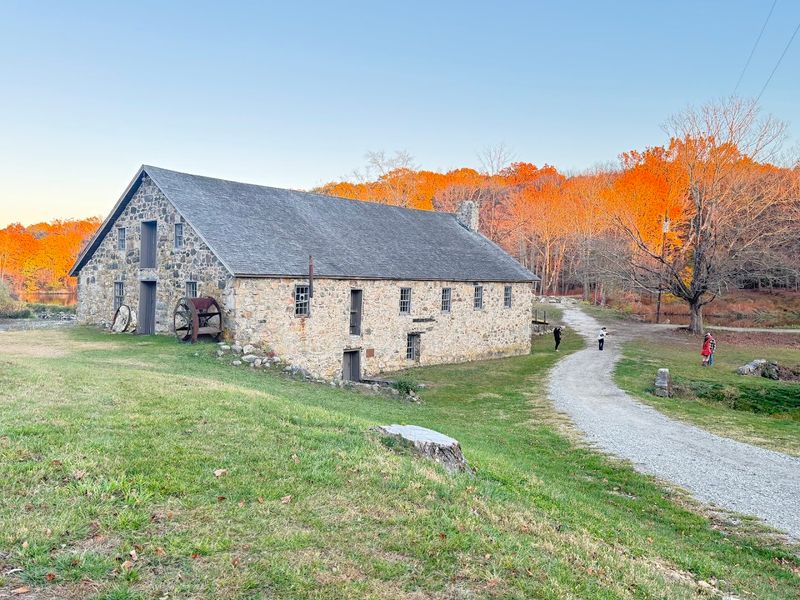 Fall at Waterloo: When the Grounds Reach Peak Appeal