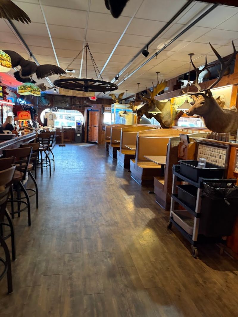 Ole's Big Game Steakhouse — Paxton