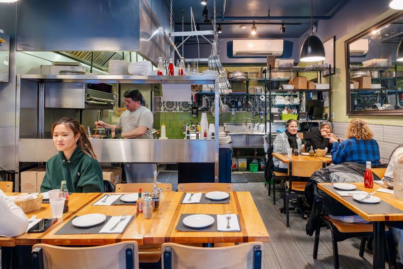 The Daily Catch (Fried Fish Tradition) - Boston