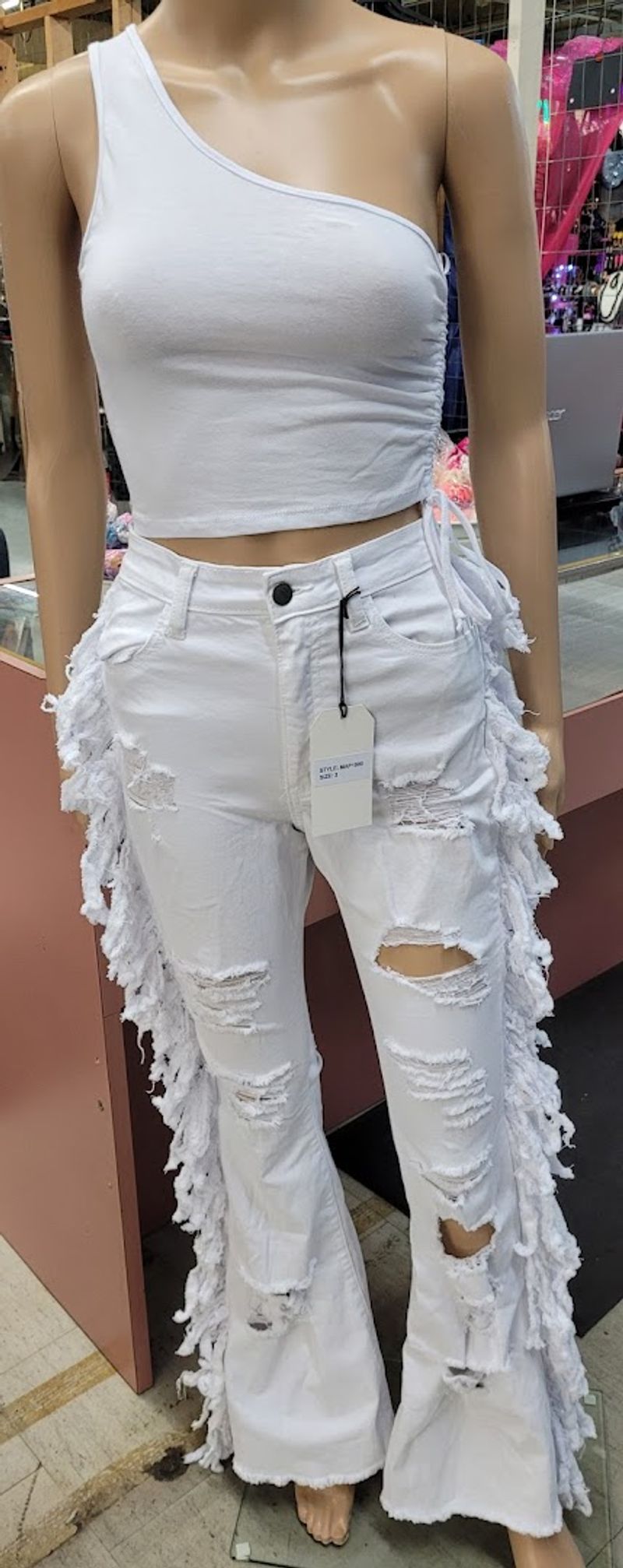 On-Site Tailoring That Sets This Market Apart