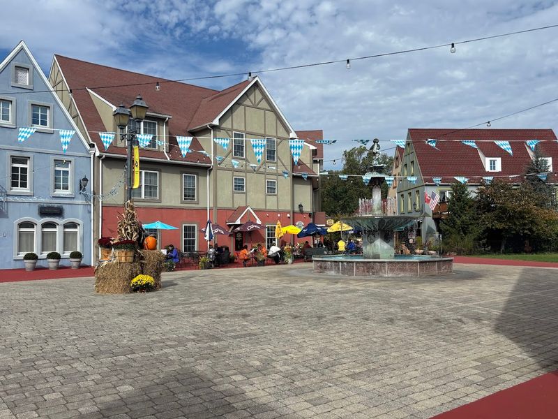 Village Haus at Stoudtburg Village — Reinholds