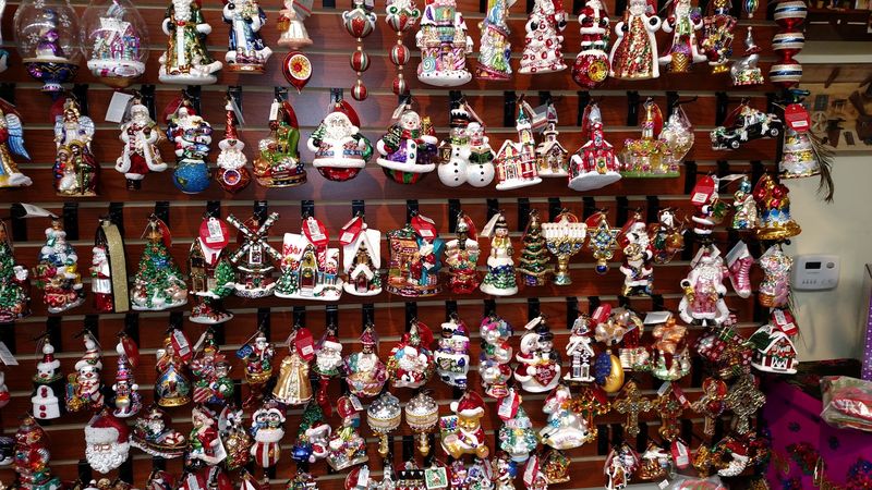 Handmade Christmas Ornaments Worth Hanging Every Year