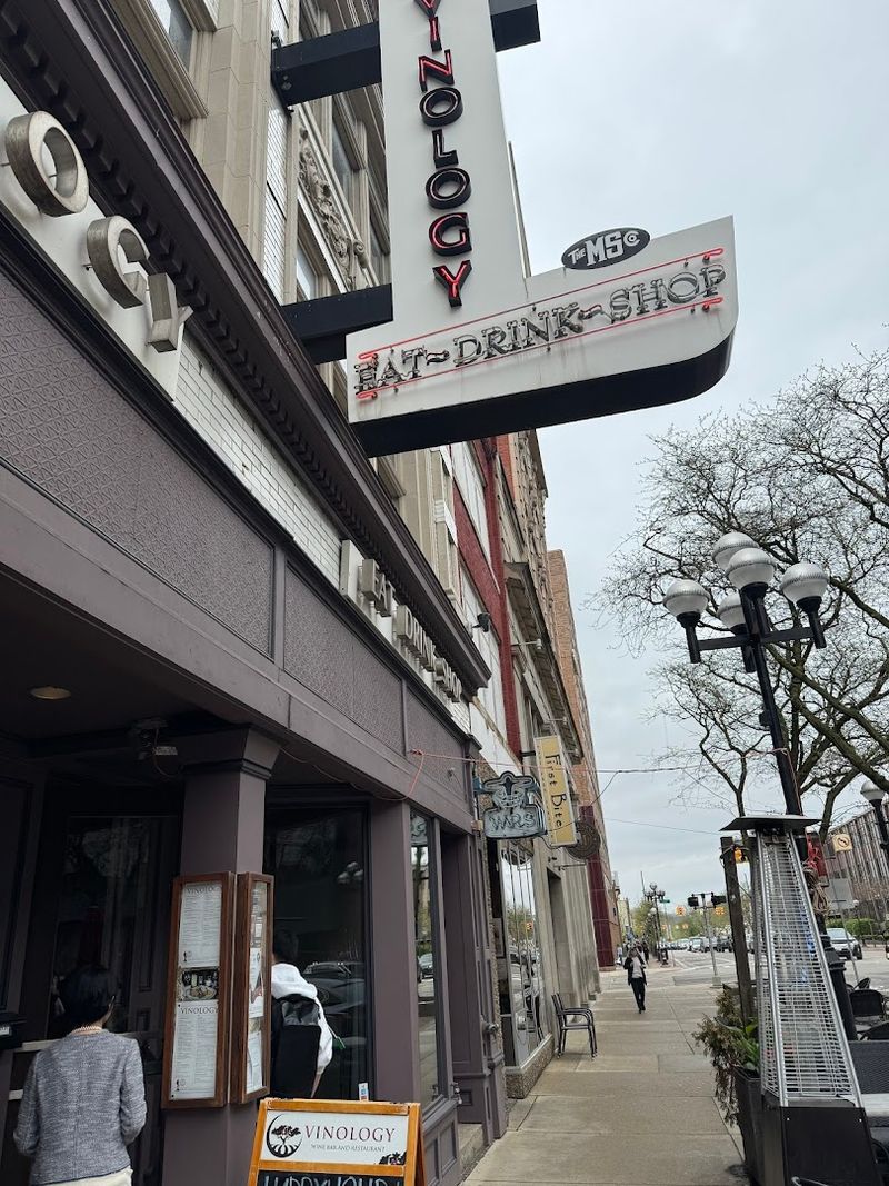 Service That People Come Back For Specifically