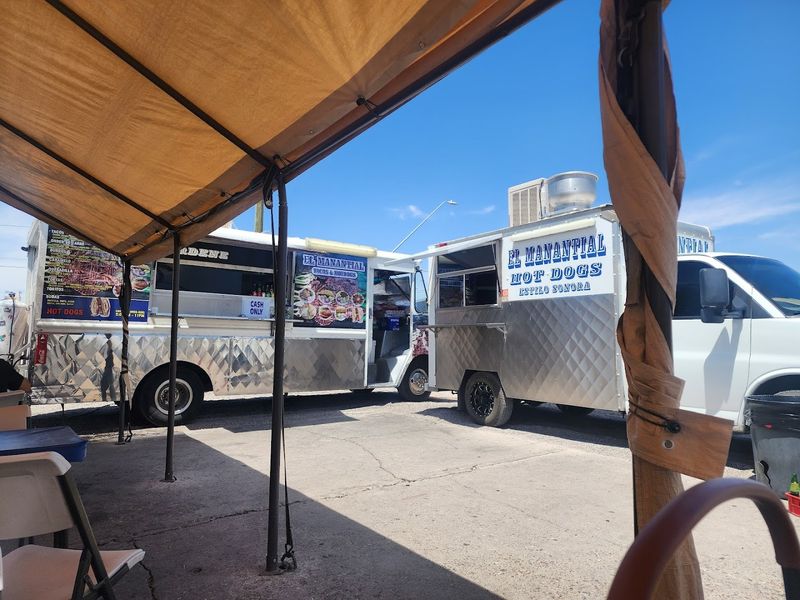 El Manantial — Tucson