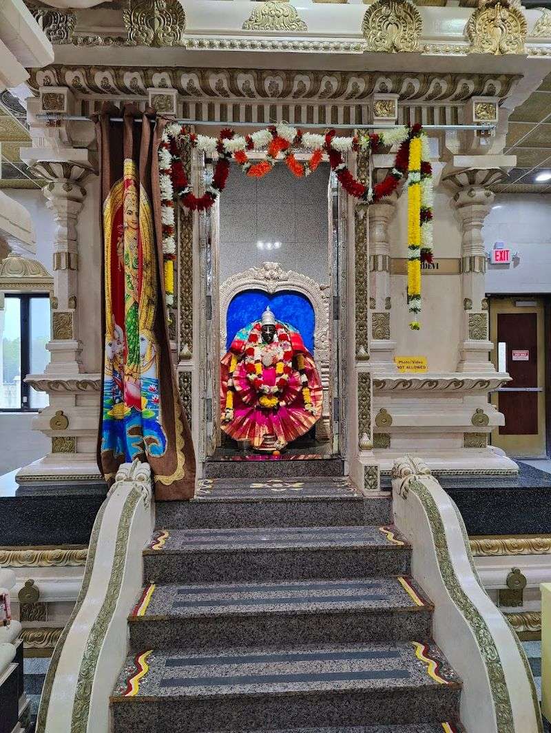 Lord Venkateswara: The Deity at the Center of Everything