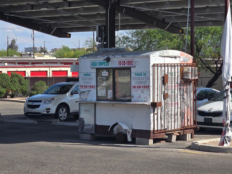 El Güero Canelo — Tucson