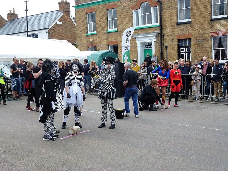 Cheese Rolling Festival (England)
