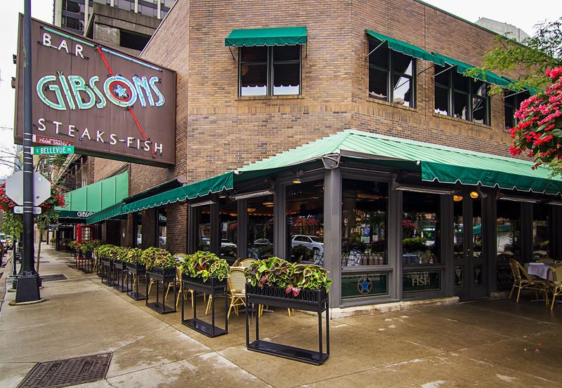 Gibsons Bar & Steakhouse — Chicago