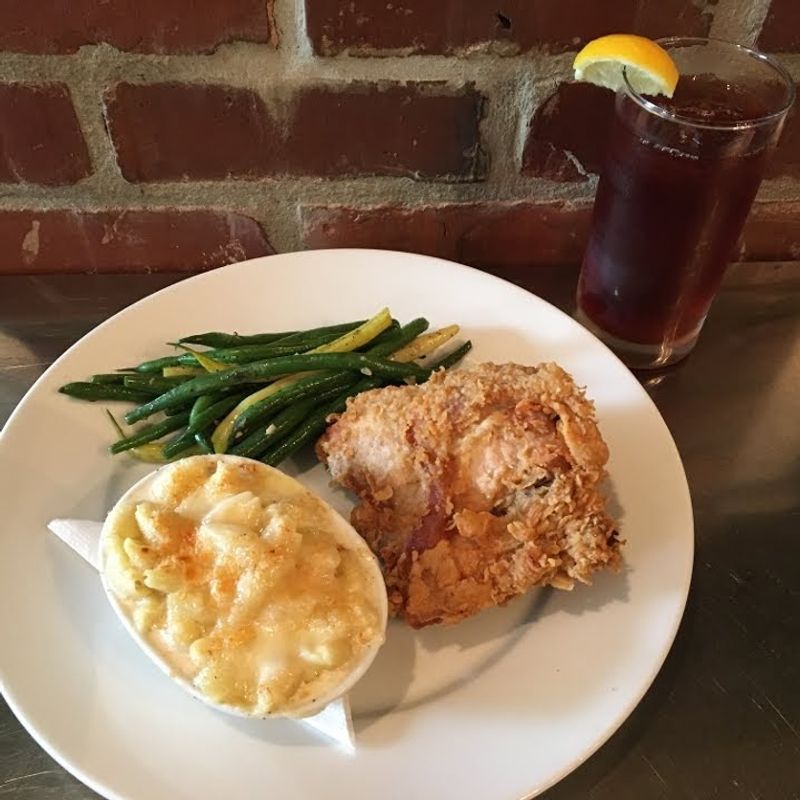 Public House Restaurant — Chattanooga