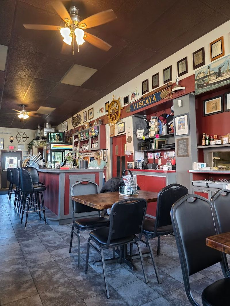 Gilbert's Chowder House — Portland