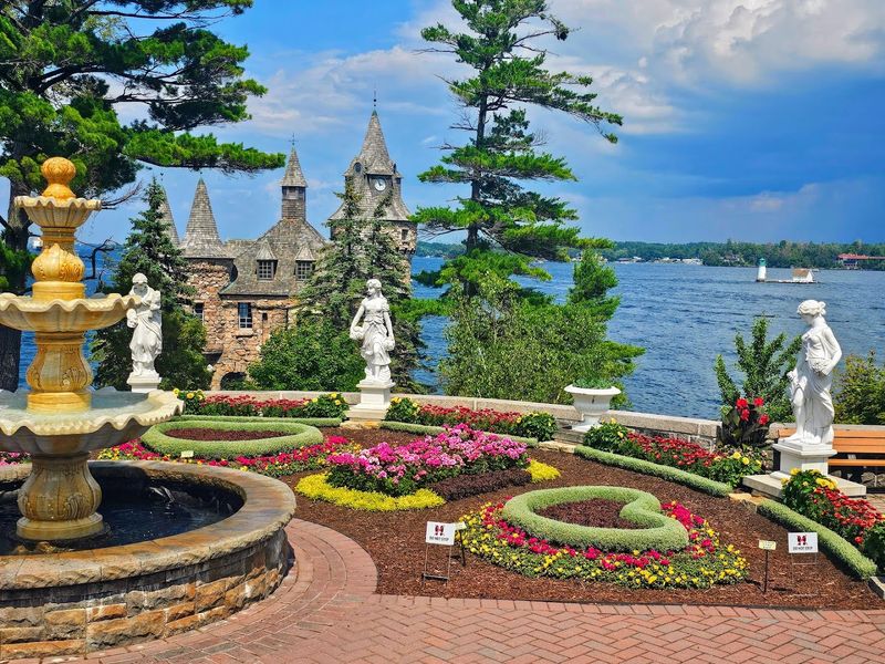 Boldt Castle (Alexandria Bay, New York)