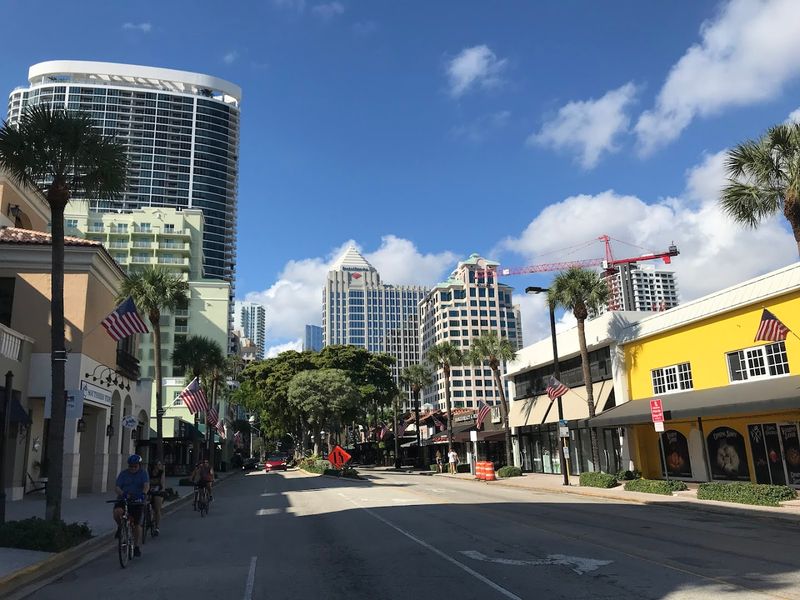 Why This Boulevard Keeps Drawing People Back