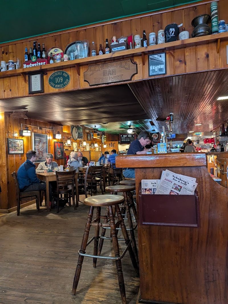 The Atmosphere That Keeps Everyone Coming Back